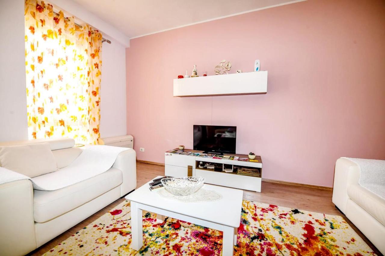 Happy Stories' Apartment In City Centre Szkodra Zewnętrze zdjęcie