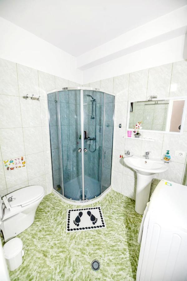 Happy Stories' Apartment In City Centre Szkodra Zewnętrze zdjęcie